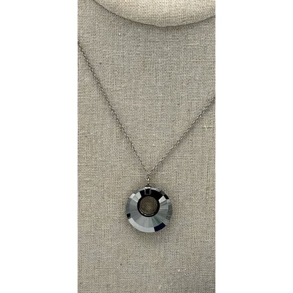 Swarovski Necklace Turn Pendant Crystal Reversible Gray Metallic Silver No Box - Picture 5 of 9